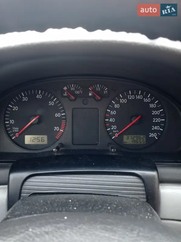 Volkswagen Passat 1997 VIN WVWZZZ3BZWP239026 фото оголошення 4 з 47