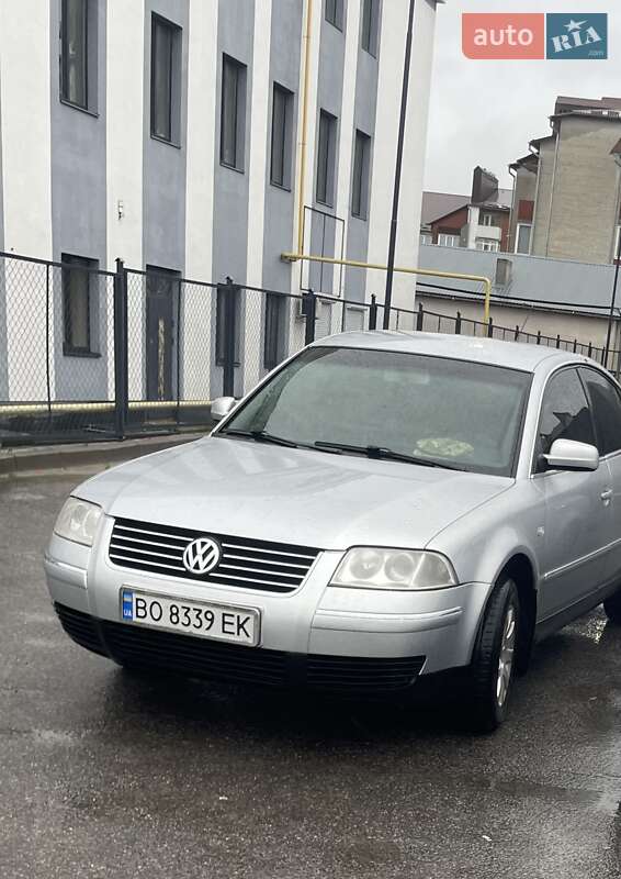 Седан Volkswagen Passat 2001 в Чорткове