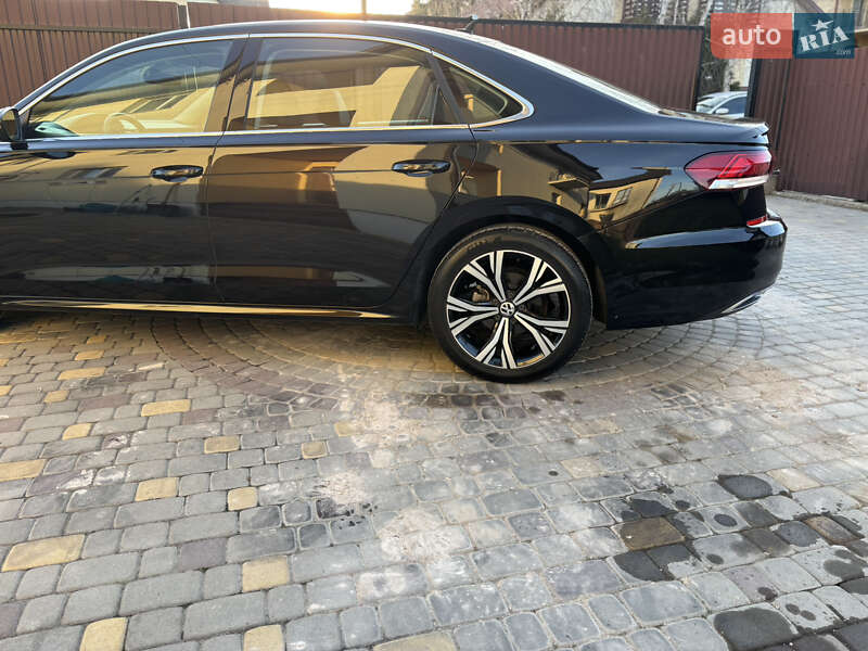 Седан Volkswagen Passat 2020 в Львове фото 12 Седан Volkswagen Passat 2020 в Львове