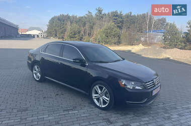 Седан Volkswagen Passat 2014 в Костополе