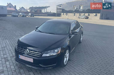 Седан Volkswagen Passat 2014 в Костополе