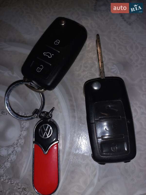 Універсал Volkswagen Passat 2002 в Жмеринці