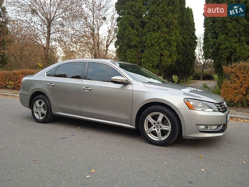 Седан Volkswagen Passat 2012 в Белой Церкви