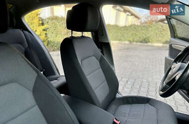 Седан Volkswagen Passat 2013 в 