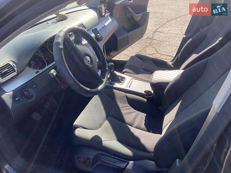 Универсал Volkswagen Passat 2010 в Баре