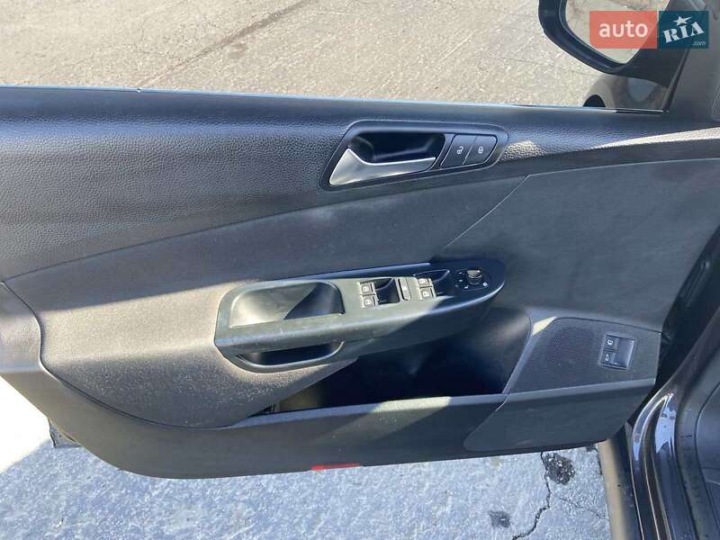 Универсал Volkswagen Passat 2010 в Баре