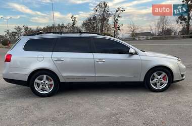 Універсал Volkswagen Passat 2010 в 