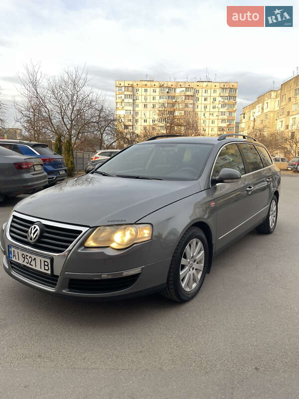 Универсал Volkswagen Passat 2006 в Мироновке