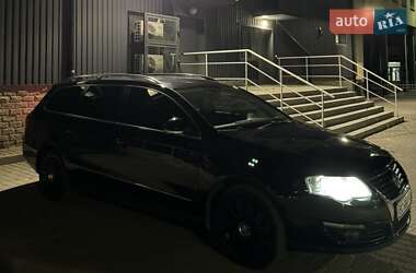 Універсал Volkswagen Passat 2010 в 
