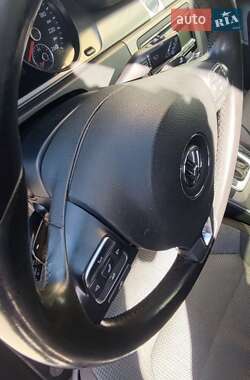 Универсал Volkswagen Passat 2010 в 