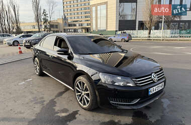 Седан Volkswagen Passat 2013 в Києві