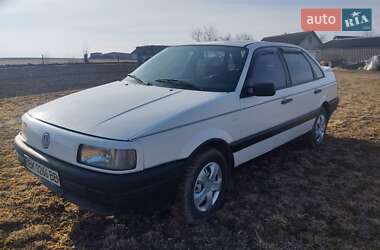 Седан Volkswagen Passat 1991 в Дунаевцах