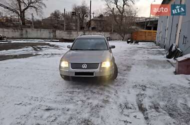 Универсал Volkswagen Passat 2003 в Запорожье