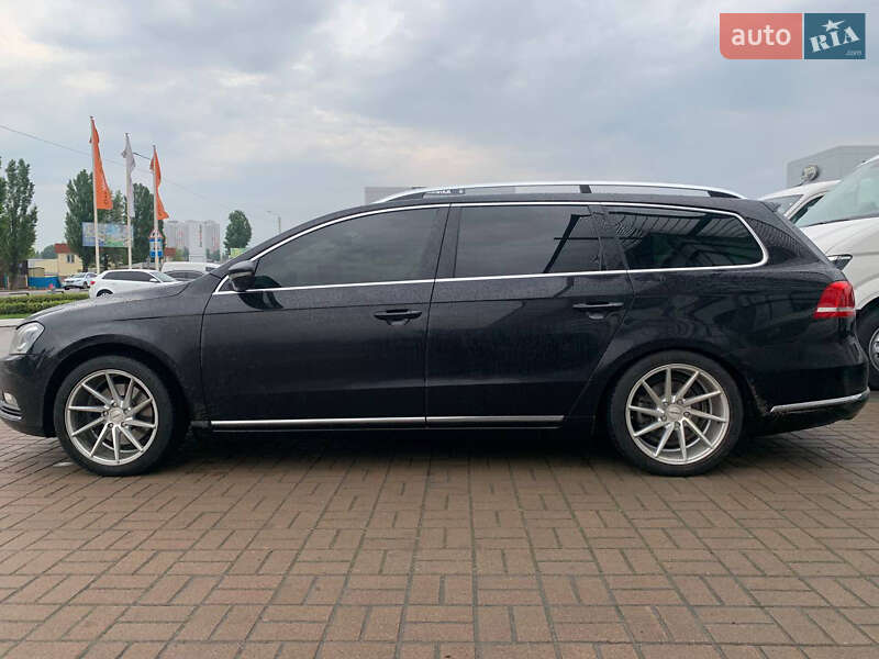 Универсал Volkswagen Passat 2013 в Софиевской Борщаговке