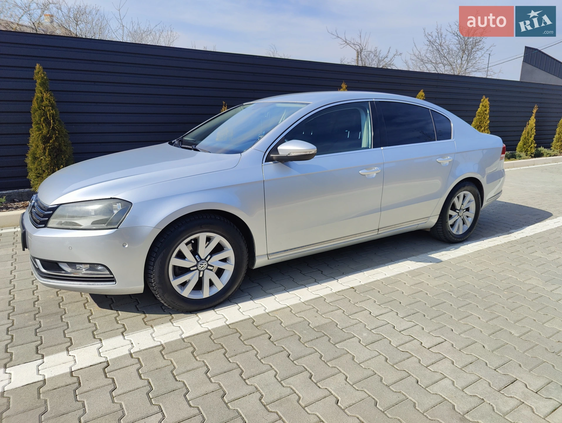 2010 Volkswagen Passat - мініатюра 5