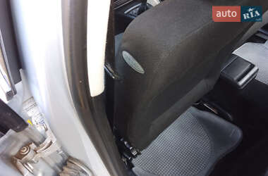 Седан Volkswagen Passat 2000 в 