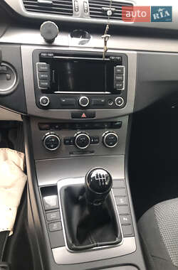 Універсал Volkswagen Passat 2014 в  фото 10 Універсал Volkswagen Passat 2014 в