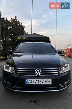 Седан Volkswagen Passat 2013 в 