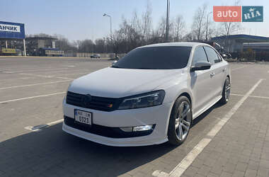 Седан Volkswagen Passat 2013 в Сумах