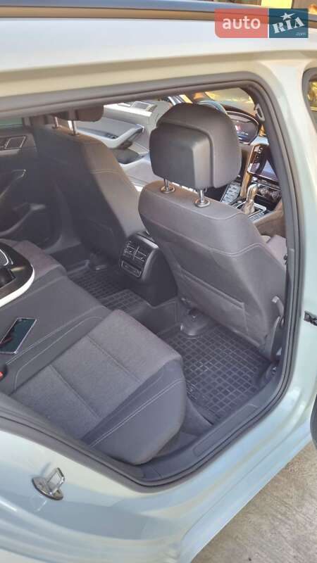 Універсал Volkswagen Passat 2018 в Миколаєві