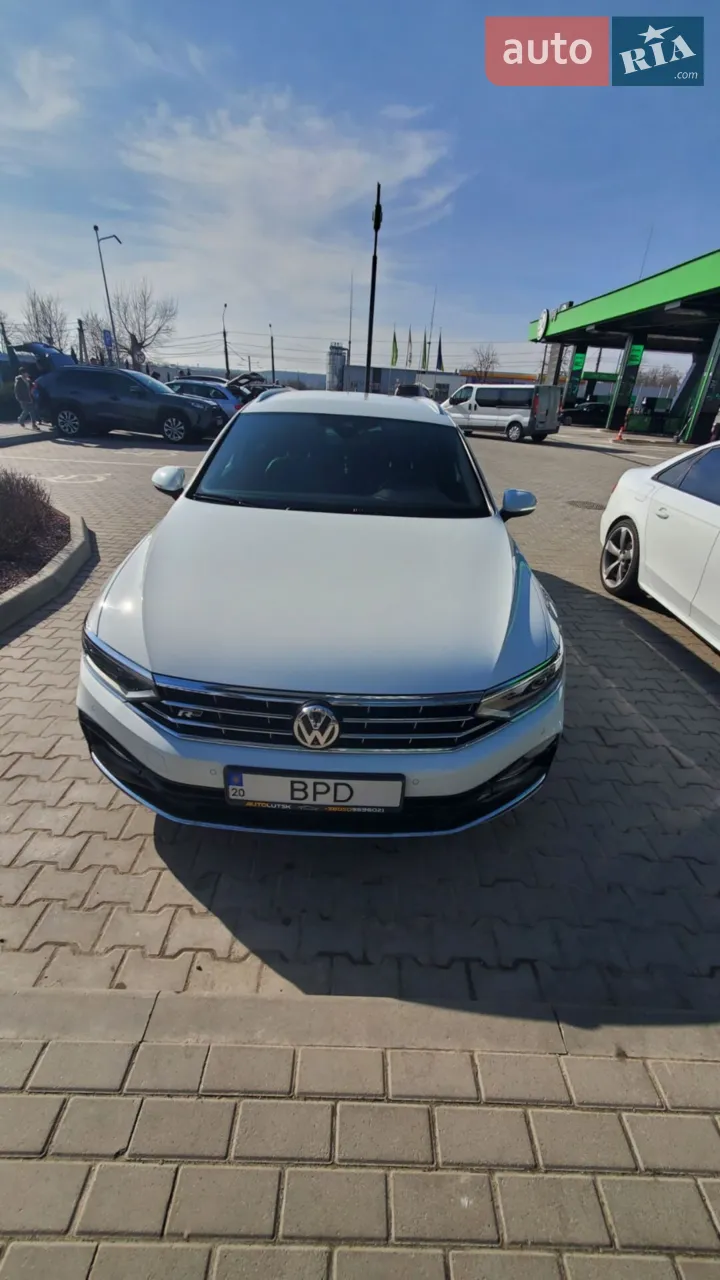2020 Volkswagen Passat - мініатюра 32