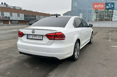 Седан Volkswagen Passat 2014 в 