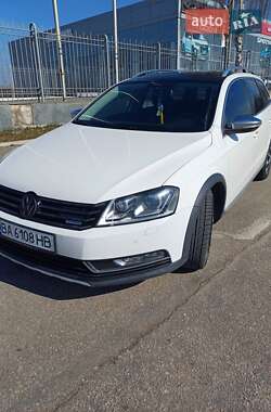 Универсал Volkswagen Passat 2013 в Кропивницком