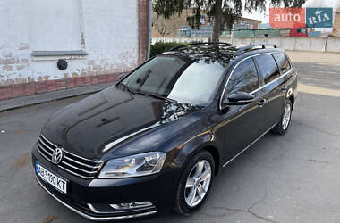 Універсал Volkswagen Passat 2011 в Гайсину