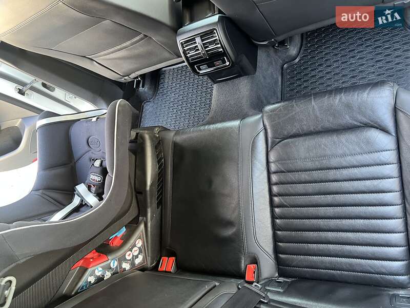 Універсал Volkswagen Passat 2015 в Самборі