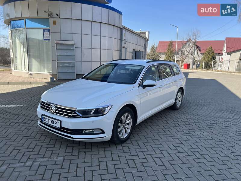 Універсал Volkswagen Passat 2015 в Самборі