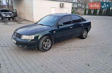 Седан Volkswagen Passat 1997 в Кіцмані