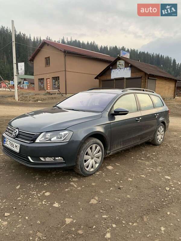 Volkswagen Passat 2011