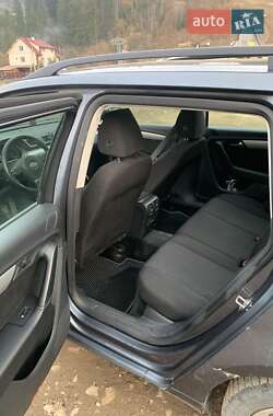 Универсал Volkswagen Passat 2011 в 