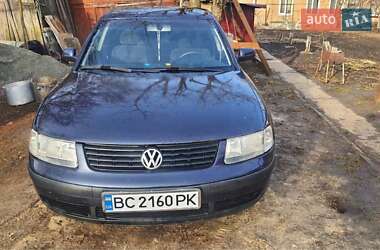 Седан Volkswagen Passat 1997 в Кропивницком