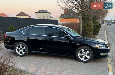 Седан Volkswagen Passat 2012 в Киеве