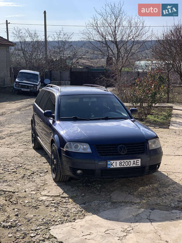 Универсал Volkswagen Passat 2001 в Болграде