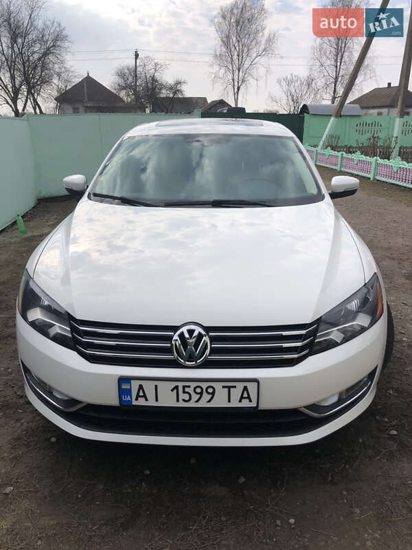 Седан Volkswagen Passat 2014 в 