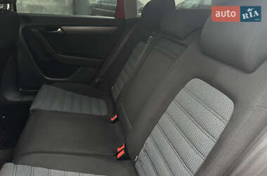 Универсал Volkswagen Passat 2012 в 