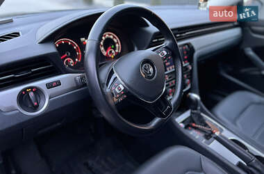 Седан Volkswagen Passat 2020 в 