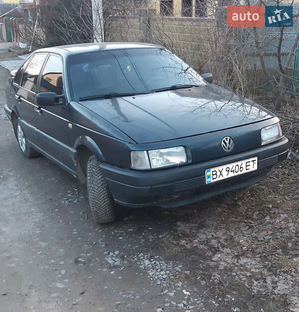 Седан Volkswagen Passat 1991 в Хмельницком