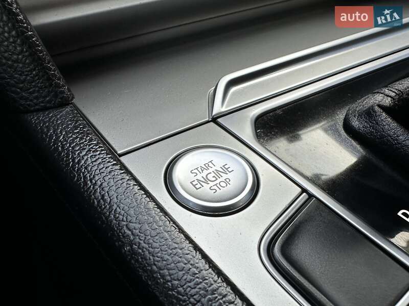 Універсал Volkswagen Passat 2017 в Рівному