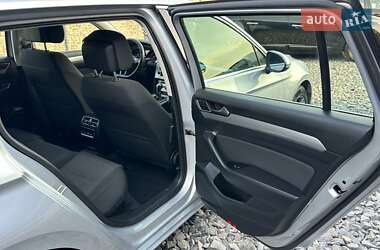 Универсал Volkswagen Passat 2017 в 