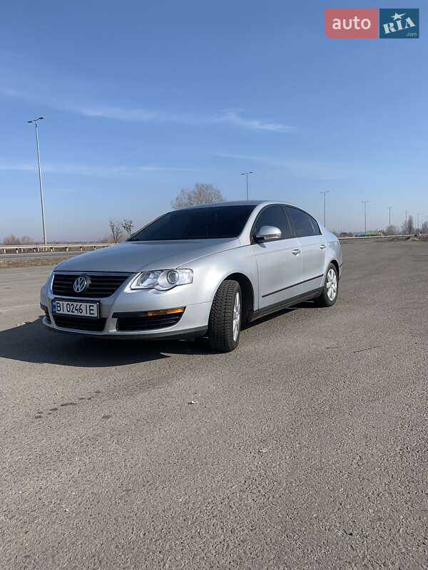 Седан Volkswagen Passat 2005 в Полтаві