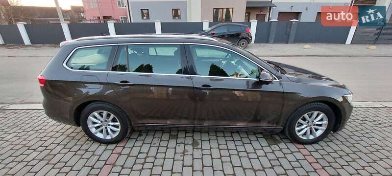 Універсал Volkswagen Passat 2016 в Івано-Франківську