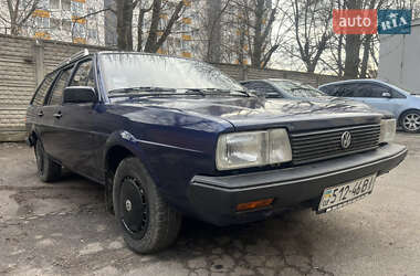 Універсал Volkswagen Passat 1982 в 