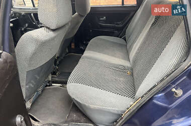 Універсал Volkswagen Passat 1982 в 