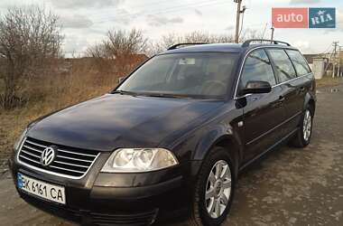 Универсал Volkswagen Passat 2003 в Костополе