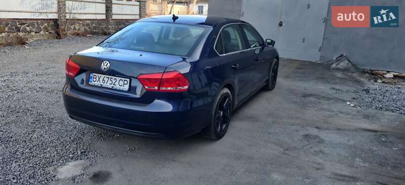 Седан Volkswagen Passat 2014 в Шепетівці