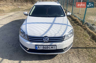 Універсал Volkswagen Passat 2012 в Києві