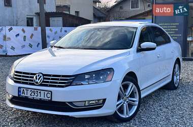 Седан Volkswagen Passat 2014 в Івано-Франківську